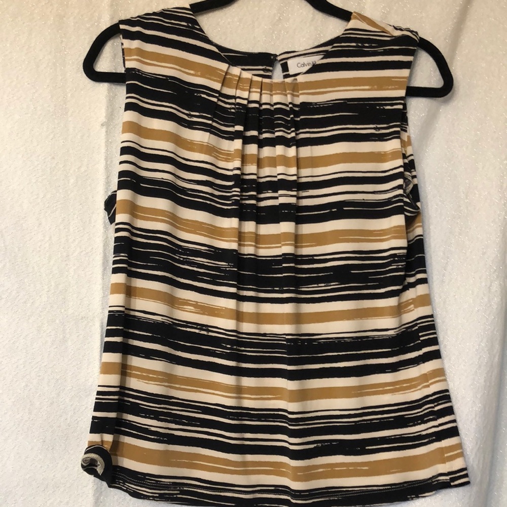Woman’s XL Calvin Klein